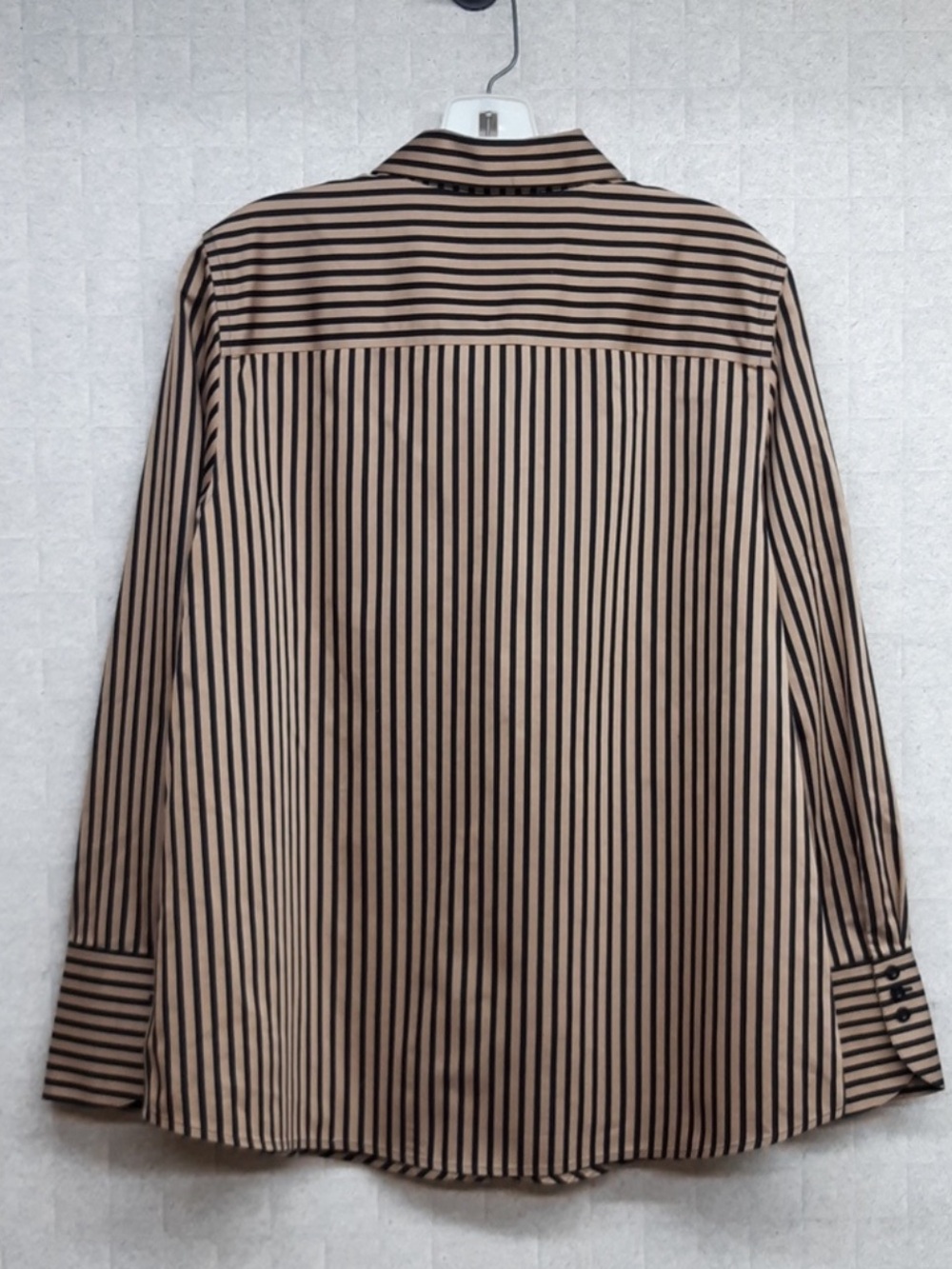 Chico's No Iron Tan and Black Striped Blouse - Picture 2 of 6